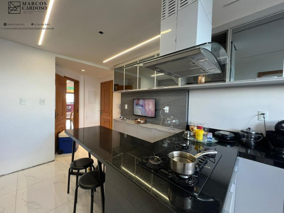 Imagem Imóvel com 3 Quartos à Venda, 211 m² em Batista Campos - Belém