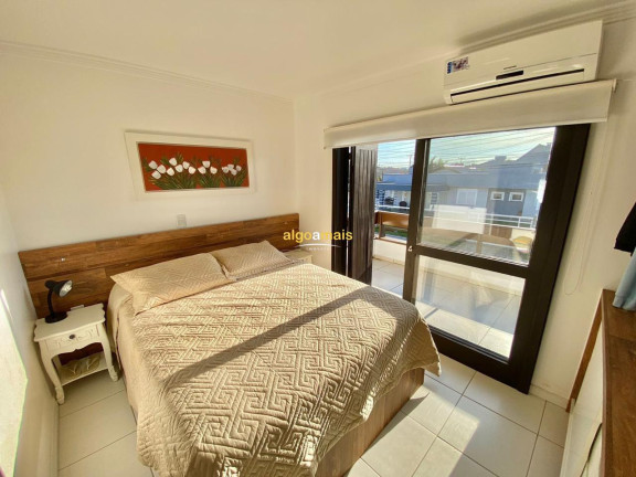 Imagem Imóvel com 4 Quartos à Venda, 120 m² em Centro - Xangri-lá
