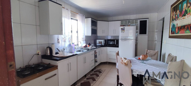Imagem Casa com 5 Quartos à Venda, 582 m² em Santa Felicidade - Cascavel Imagem Casa com 5 Quartos à Venda, 582 m² em Santa Felicidade - Cascavel