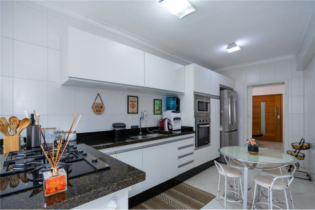 Imagem Casa com 3 Quartos à Venda, em Vila Marari - São Paulo Imagem Casa com 3 Quartos à Venda, em Vila Marari - São Paulo