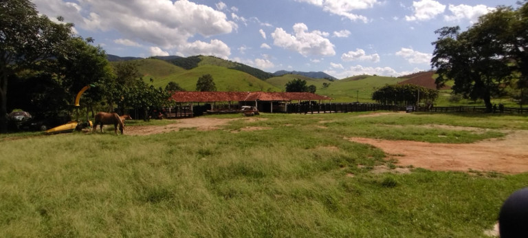 Imagem Fazenda à Venda, 100 m² em Parque Das Rosas - Roseira