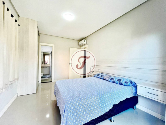 Imagem Apartamento com 3 Quartos para Temporada, em Mariscal - Bombinhas Imagem Apartamento com 3 Quartos para Temporada, em Mariscal - Bombinhas
