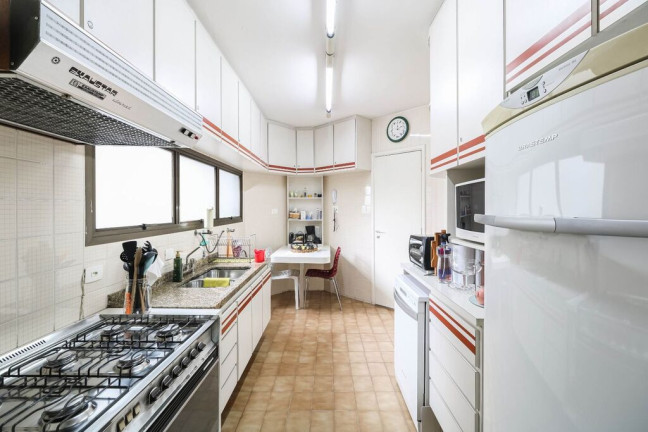 Imagem Apartamento com 4 Quartos à Venda, 173 m² em Itaim Bibi - São Paulo