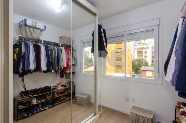 Imagem Apartamento com 3 Quartos à Venda, 65 m² em Petrópolis - Porto Alegre