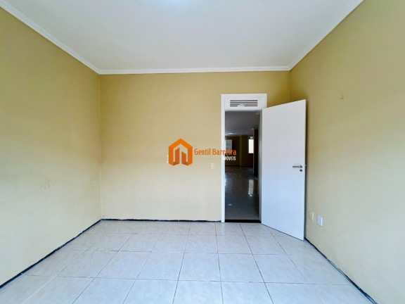 Imagem Casa com 4 Quartos à Venda, 264 m² em Lagoa Redonda - Fortaleza