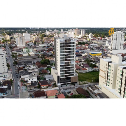 Apartamento com 2 Quartos à Venda, 78 m² em Centro - Camboriú