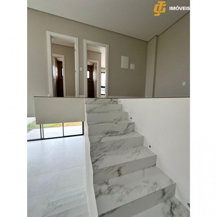 Imagem Casa com 3 Quartos à Venda, 280 m² em Caledônia - Camboriú Imagem Casa com 3 Quartos à Venda, 280 m² em Caledônia - Camboriú
