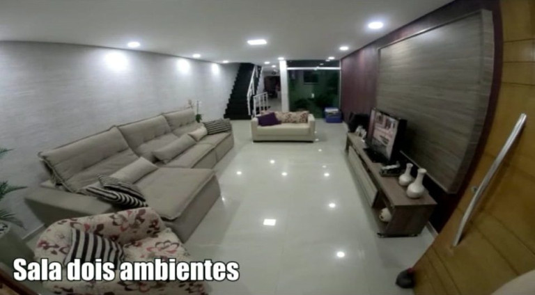 Sobrado com 3 Quartos à Venda, 250 m² em Vila Assunção - Santo André