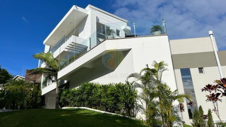 Imagem Casa com 4 Quartos à Venda, 11.500 m² em Centro - Bombinhas