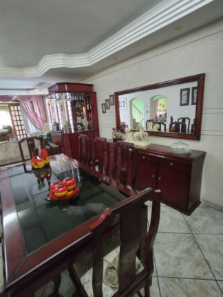 Imagem Casa com 3 Quartos à Venda ou Locação, 337 m² em Vila Ema - São Paulo Imagem Casa com 3 Quartos à Venda ou Locação, 337 m² em Vila Ema - São Paulo
