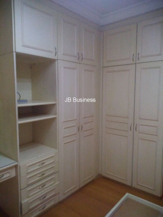 Imagem Imóvel com 3 Quartos à Venda, 219 m² em Zona 03 - Maringá