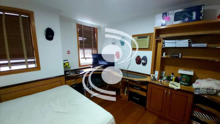 Imagem Casa com 6 Quartos à Venda, 450 m² em Barra Da Tijuca - Rio De Janeiro Imagem Casa com 6 Quartos à Venda, 450 m² em Barra Da Tijuca - Rio De Janeiro