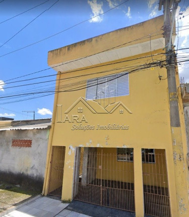 Sobrado com 2 Quartos à Venda,  em Vila Marieta - São Paulo