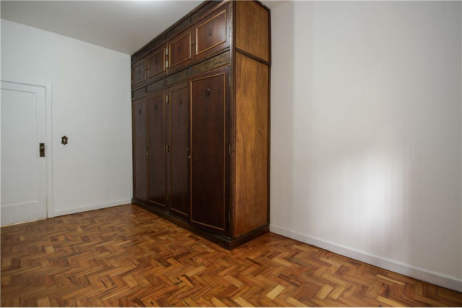 Imagem Apartamento com 2 Quartos à Venda, 113 m² em Cerqueira César - São Paulo