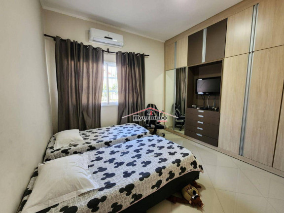 Imagem Casa com 3 Quartos à Venda, 177 m² em Canto Do Forte - Praia Grande