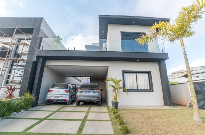 Imagem Casa com 3 Quartos à Venda, 248 m² em Cézar De Souza - Mogi Das Cruzes Imagem Casa com 3 Quartos à Venda, 248 m² em Cézar De Souza - Mogi Das Cruzes