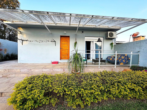Imagem Casa com 3 Quartos à Venda, 150 m² em Cidade Alta - Itaqui