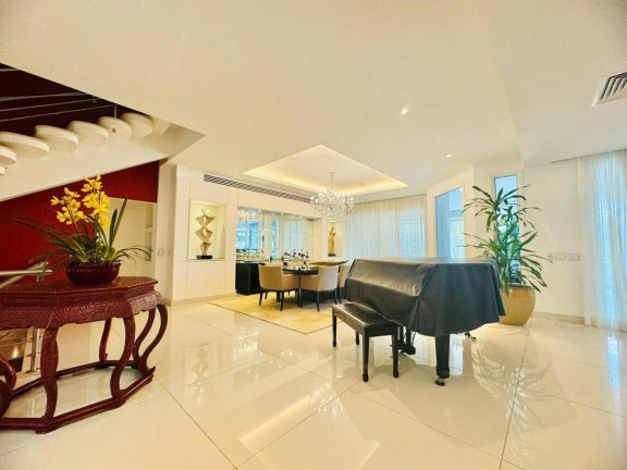 Imagem Casa de Condomínio com 4 Quartos para Alugar, 850 m² em Barra Da Tijuca - Rio De Janeiro Imagem Casa de Condomínio com 4 Quartos para Alugar, 850 m² em Barra Da Tijuca - Rio De Janeiro