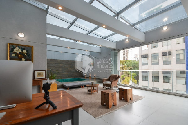 Imagem Apartamento com 2 Quartos à Venda, 169 m² em Moema - São Paulo