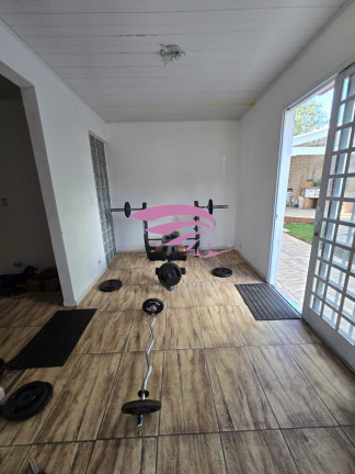 Imagem Casa com 5 Quartos à Venda, 300 m² em São Braz - Curitiba