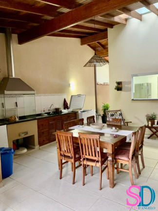 Imagem Casa com 4 Quartos à Venda, 205 m² em Toninhas - Ubatuba Imagem Casa com 4 Quartos à Venda, 205 m² em Toninhas - Ubatuba