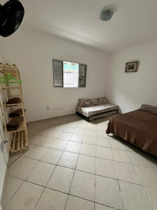 Imagem Casa com 4 Quartos à Venda, 362 m² em Vila Tupi - Praia Grande Imagem Casa com 4 Quartos à Venda, 362 m² em Vila Tupi - Praia Grande