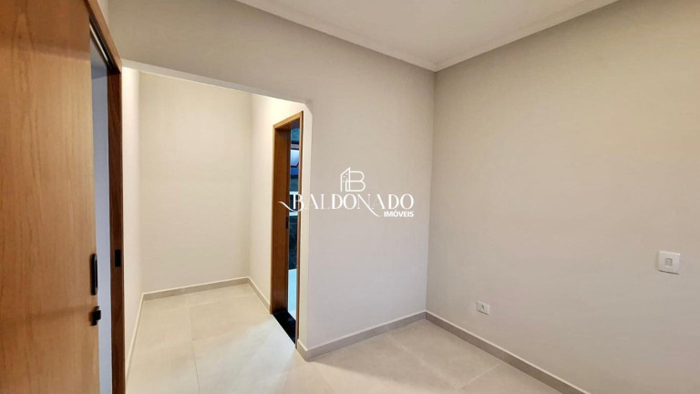Imagem Casa com 3 Quartos à Venda, 150 m² em Centro - Extrema Imagem Casa com 3 Quartos à Venda, 150 m² em Centro - Extrema