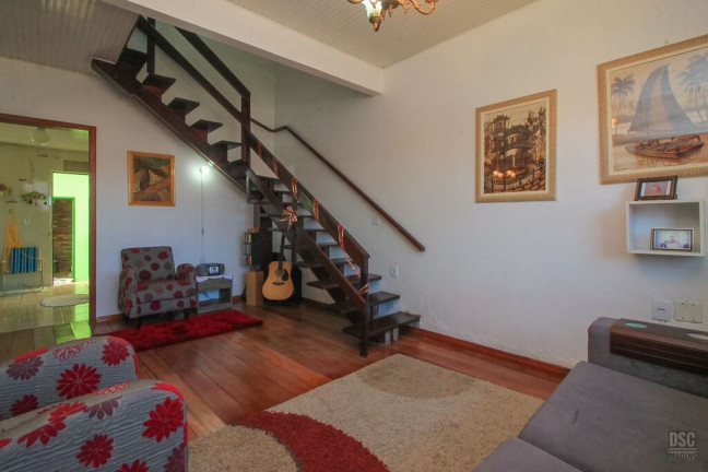 Imagem Casa com 3 Quartos à Venda, 216 m² em Vila Nova - Porto Alegre