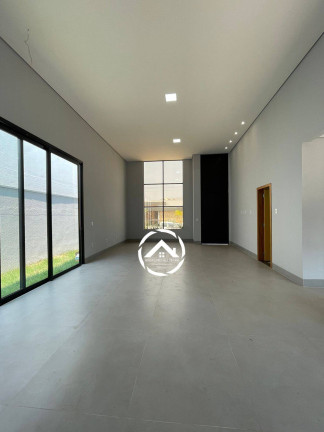 Imagem Casa com 3 Quartos à Venda, 380 m² em Petrópolis - Várzea Grande