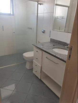 Imagem Apartamento com 4 Quartos à Venda, 236 m² em Judith - Londrina