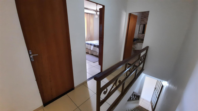 Imagem Casa com 5 Quartos à Venda, 215 m² em Olaria,(barreiro) - Belo Horizonte Imagem Casa com 5 Quartos à Venda, 215 m² em Olaria,(barreiro) - Belo Horizonte
