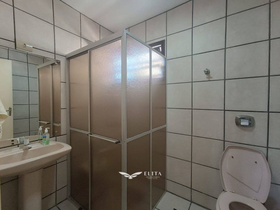 Imagem Sobrado com 4 Quartos à Venda, 154 m² em Centro - Barra Velha