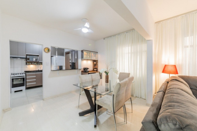 Imagem Imóvel com 3 Quartos à Venda, 117 m² em Cidade Baixa - Porto Alegre