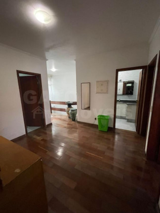 Imagem Casa com 4 Quartos à Venda, 350 m² em Alpes Dos Araçás (jordanésia) - Cajamar Imagem Casa com 4 Quartos à Venda, 350 m² em Alpes Dos Araçás (jordanésia) - Cajamar