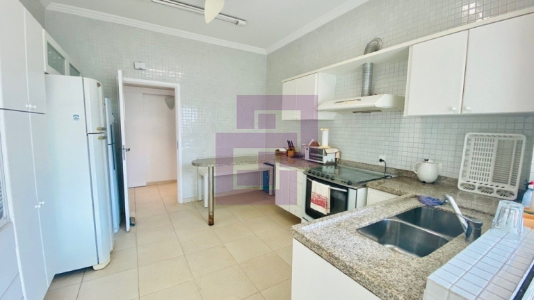 Imagem Apartamento com 4 Quartos à Venda, 309 m² em Pitangueiras - Guarujá Imagem Apartamento com 4 Quartos à Venda, 309 m² em Pitangueiras - Guarujá