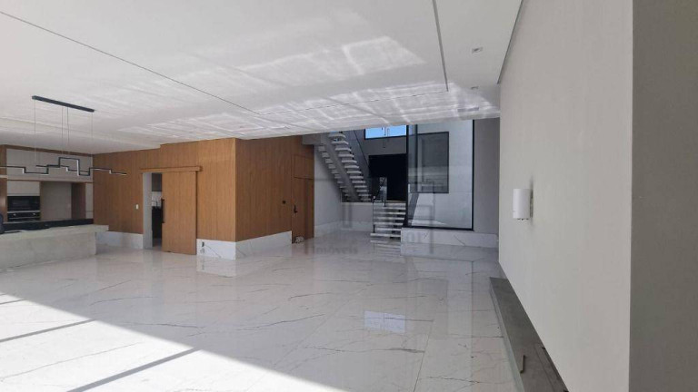 Imagem Casa com 3 Quartos à Venda, 329 m² em Alphaville Nova Esplanada Iii - Votorantim Imagem Casa com 3 Quartos à Venda, 329 m² em Alphaville Nova Esplanada Iii - Votorantim