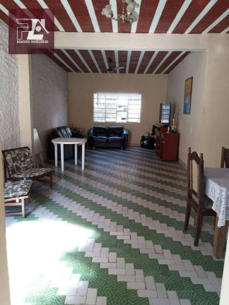 Imagem Casa com 3 Quartos à Venda, 250 m² em Piteu - Cachoeira Paulista Imagem Casa com 3 Quartos à Venda, 250 m² em Piteu - Cachoeira Paulista