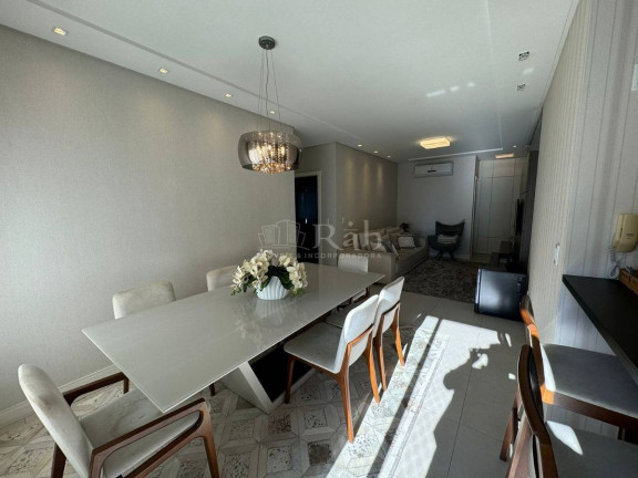 Apartamento com 2 Quartos à Venda, 98 m² em Centro - Itajaí