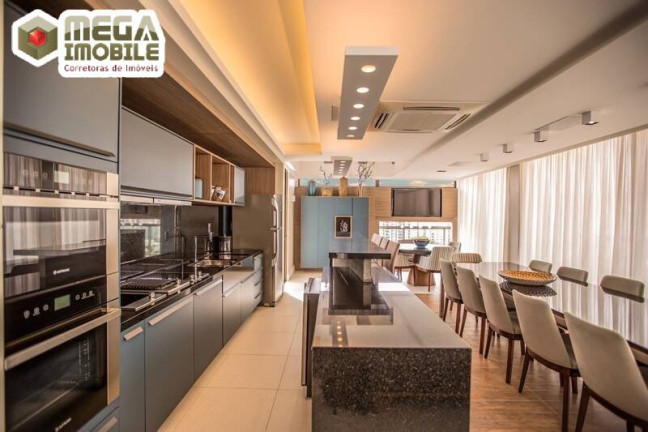 Imagem Apartamento com 1 Quarto à Venda, 50 m² em Centro - Florianópolis