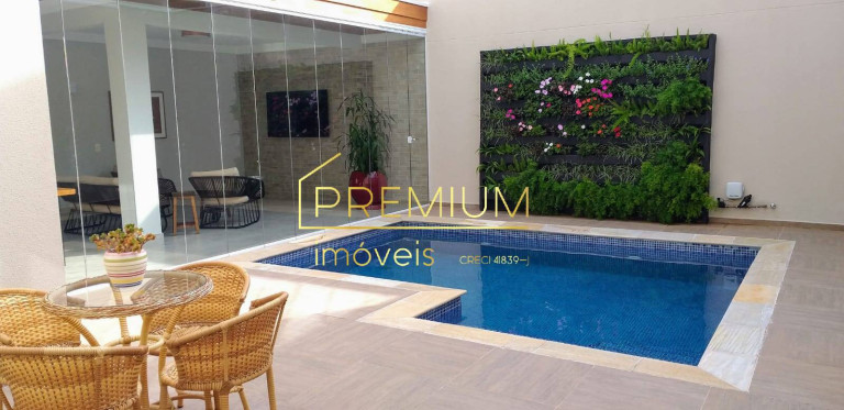 Imagem Casa com 3 Quartos à Venda, 300 m² em Engordadouro - Jundiaí Imagem Casa com 3 Quartos à Venda, 300 m² em Engordadouro - Jundiaí