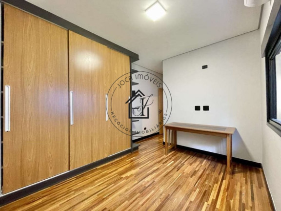 Imagem Casa de Condomínio com 3 Quartos à Venda, 525 m² em Granja Viana - Cotia Imagem Casa de Condomínio com 3 Quartos à Venda, 525 m² em Granja Viana - Cotia