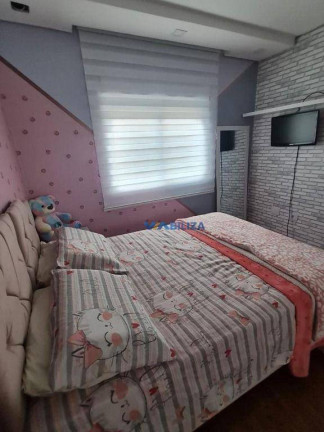 Imagem Sobrado com 3 Quartos à Venda, 226 m² em Parque Renato Maia - Guarulhos Imagem Sobrado com 3 Quartos à Venda, 226 m² em Parque Renato Maia - Guarulhos
