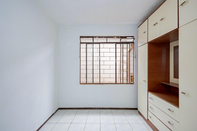 Imagem Casa com 3 Quartos à Venda, 150 m² em Barreirinha - Curitiba Imagem Casa com 3 Quartos à Venda, 150 m² em Barreirinha - Curitiba