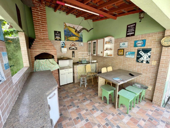 Imagem Casa com 5 Quartos à Venda, 450 m² em Centro - Guarapari