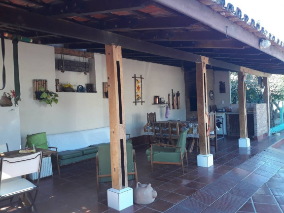Casa com 4 Quartos à Venda, 640 m² em Balneário Califórnia - Caraguatatuba
