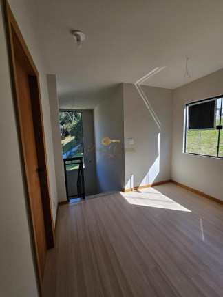 Imagem Casa com 3 Quartos à Venda, 200 m² em Vargem Grande - Teresópolis