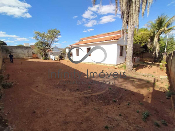 Imagem Casa com 3 Quartos à Venda, em Centro - Lagoa Santa Imagem Casa com 3 Quartos à Venda, em Centro - Lagoa Santa
