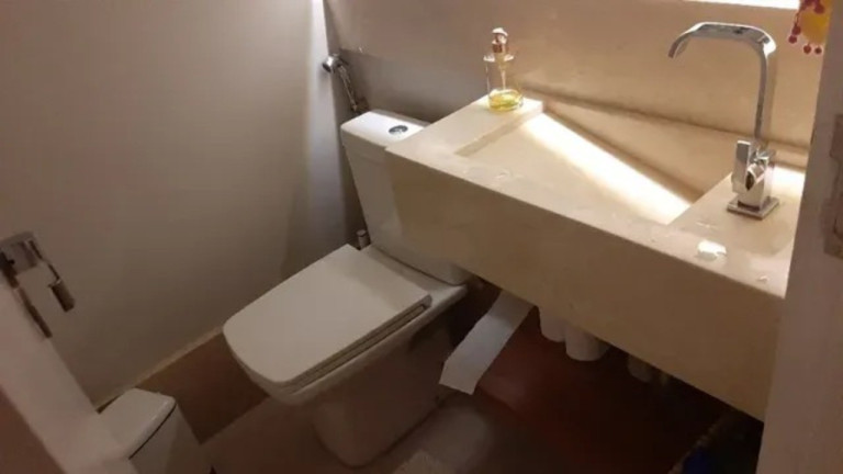 Imagem Casa com 3 Quartos à Venda, em Jardim Camburi - Vitória Imagem Casa com 3 Quartos à Venda, em Jardim Camburi - Vitória