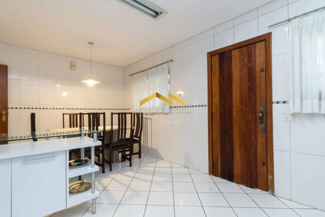 Imagem Casa com 3 Quartos à Venda, 230 m² em Parque São Domingos - São Paulo