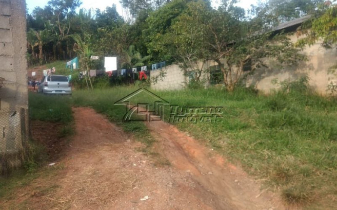 Imóvel à Venda, 400 m² em Zona Leste - São José Dos Campos